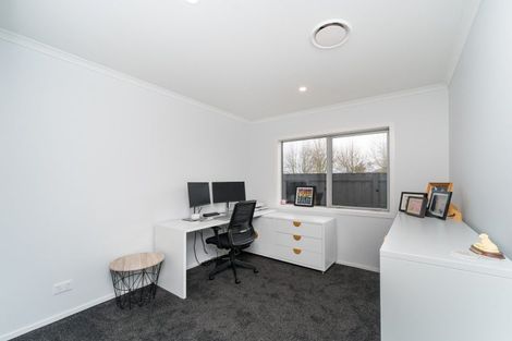 Photo of property in 84 Arnott Street, Maewa, Feilding, 4702