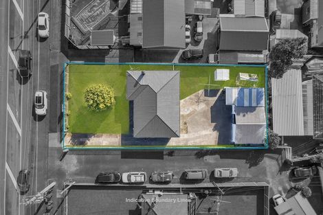 Photo of property in 97 Tidal Road, Mangere, Auckland, 2022