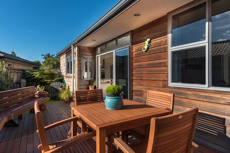 Photo of property in 6 Avonbrook Lane, Pukekohe, 2120