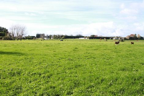 Photo of property in 173 Kairau Road, Brixton, New Plymouth, 4373