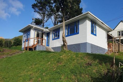 Photo of property in 15 Norfolk Street, Patea, 4520