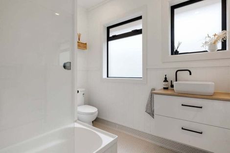 Photo of property in 32 Corrin Street, Melville, Hamilton, 3206