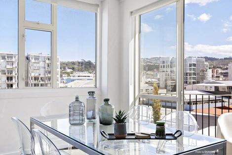 Photo of property in De Vere Apartments, 7/23 Tennyson Street, Te Aro, Wellington, 6011