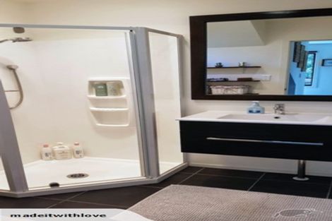 Photo of property in 14 Ward Drive, Opua, 0200