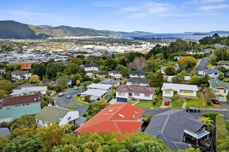 Photo of property in 19 Rondane Place, Tirohanga, Lower Hutt, 5010