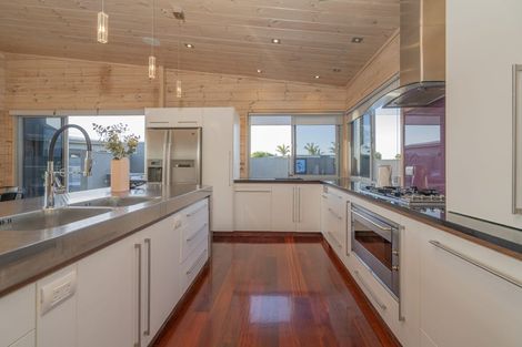 Photo of property in 9 Arawa Lane, Whitianga, 3510