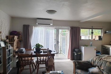 Photo of property in 7/126 Redwood Avenue, Tawa, Wellington, 5028