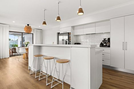 Photo of property in 25 Rakaia Way, Poraiti, Napier, 4112