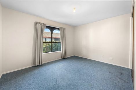 Photo of property in 1/12 Camrose Place, Ilam, Christchurch, 8041