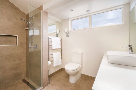 Photo of property in 2/77a Hinau Street, Riccarton, Christchurch, 8041