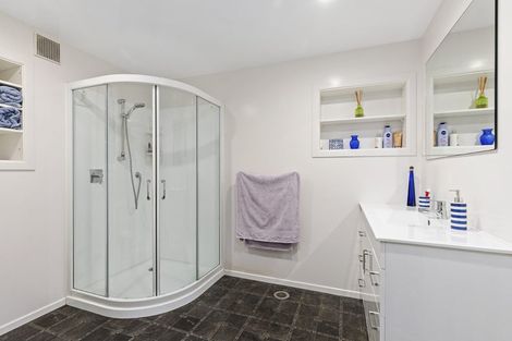 Photo of property in 12 Wilfred Street, Tawa, Wellington, 5028