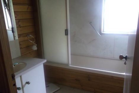 Photo of property in 87 Carnoustie Drive, Wattle Downs, Auckland, 2103