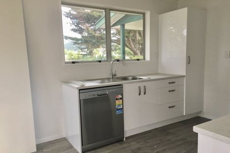 Photo of property in 137 Makarini Street, Paraparaumu, 5032