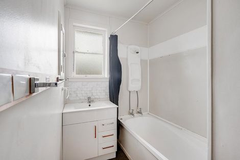 Photo of property in 68a Campbell Street, Frankton, Hamilton, 3204