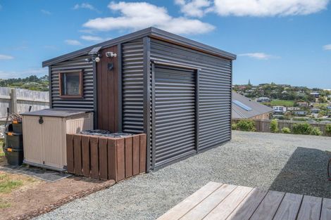 Photo of property in 6 Oden Hill, Coopers Beach, 0420