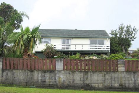 Photo of property in 37 West View Crescent, Onerahi, Whangarei, 0110