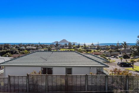 Photo of property in 10 Island View Heights, Coastlands, Whakatane, 3120