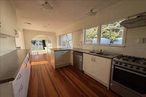 Photo of property in 19 Samuel Place, Queenwood, Hamilton, 3210