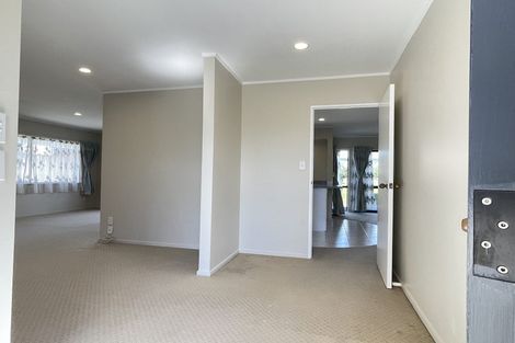 Photo of property in 33 Keppoch Court, Dannemora, Auckland, 2016