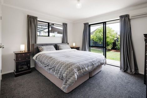 Photo of property in 6 Limousin Place, Grandview Heights, Hamilton, 3200