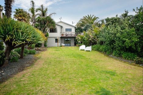 Photo of property in 279 Clifton Road, Te Awanga, 4102