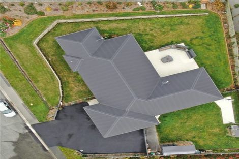 Photo of property in 32 Blue Stone Drive, Waiareka Junction, Oamaru, 9401