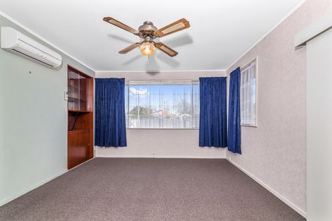 Photo of property in 24 Cochrane Street, Fairy Springs, Rotorua, 3015