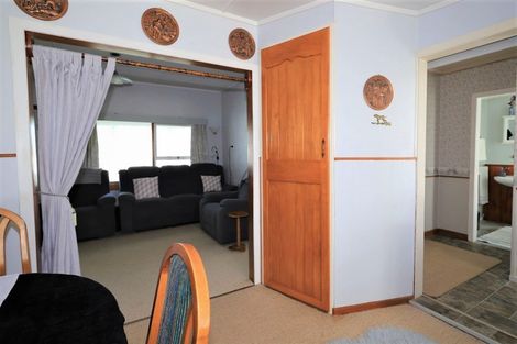 Photo of property in 49 Ngatai Street, Manaia, 4612