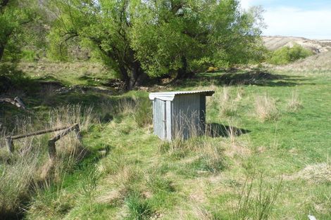 Photo of property in 350 Kowhatu Road, Waihaorunga, Waimate, 7977