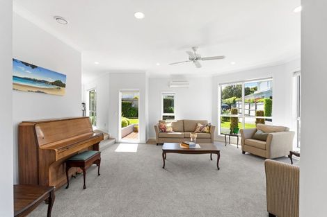 Photo of property in 16 Waru Nui Court, Orewa, 0931
