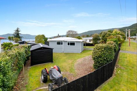 Photo of property in 70 Wharetoroa Drive, Rotoiti Forest, Rotorua, 3074
