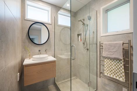 Photo of property in 1/28 Huntsbury Avenue, Huntsbury, Christchurch, 8022