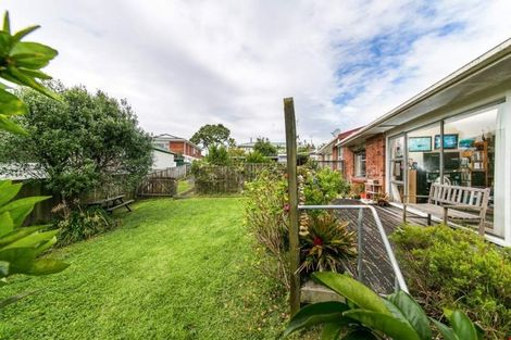 Photo of property in 3/1369 Dominion Extension, Mount Roskill, Auckland, 1041