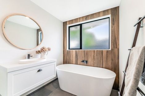 Photo of property in 18 Cassini Place, Leeston, 7632