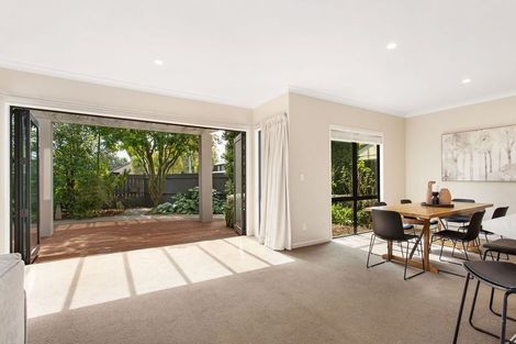 Photo of property in 42 Meadow Street, Papanui, Christchurch, 8052