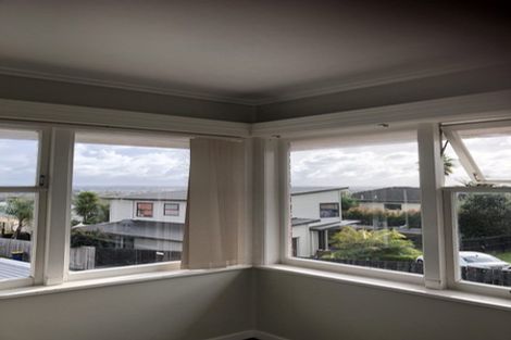 Photo of property in 4 Humphrey Kemp Avenue, Henderson, Auckland, 0612