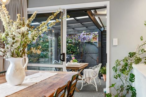 Photo of property in 29 Whitaker Street, Otumoetai, Tauranga, 3110