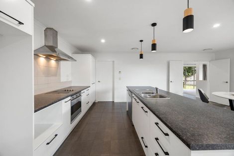 Photo of property in 59 Wiltshire Drive, Huntington, Hamilton, 3210