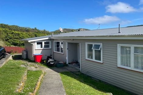Photo of property in 1a Clinton Way, Kingston, Wellington, 6021