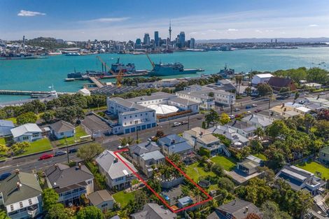 Photo of property in 96 Calliope Road, Stanley Point, Auckland, 0624