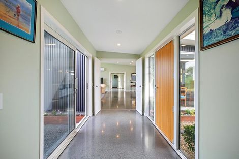 Photo of property in 69 Cemetery Road, Te Arai, Wellsford, 0975