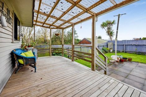 Photo of property in 16 Caplen Street, Hawera, 4610