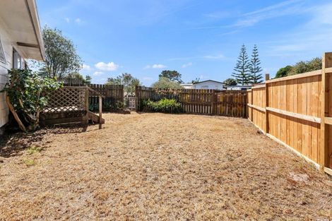 Photo of property in 12 Moki Place, Ruakaka, 0116