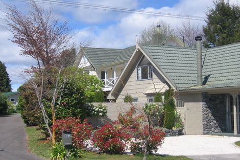 Photo of property in 26 Aubrey Crescent, Rainbow Point, Taupo, 3330