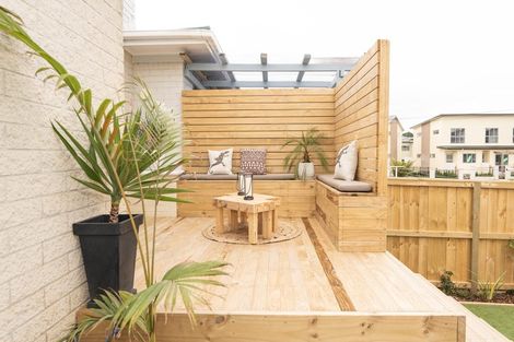 Photo of property in 2/30 Union Street, Papakura, 2110