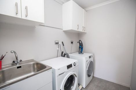 Photo of property in 64 Darlington Street, Ngatea, 3503