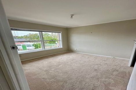 Photo of property in 1/42 Evelyn Place, Hillcrest, Auckland, 0627