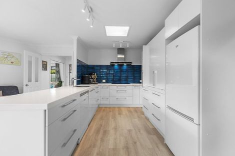 Photo of property in 46 Oriental Parade, Papamoa Beach, Papamoa, 3118