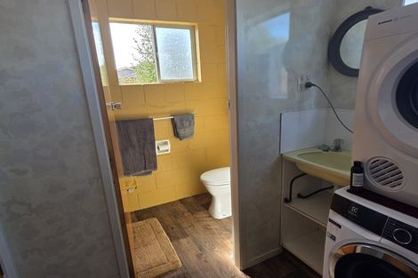 Photo of property in 100 Centennial Avenue, Waitara, 4320