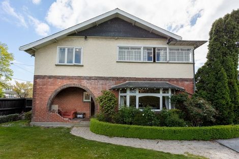 Photo of property in 23 Straven Road, Riccarton, Christchurch, 8011